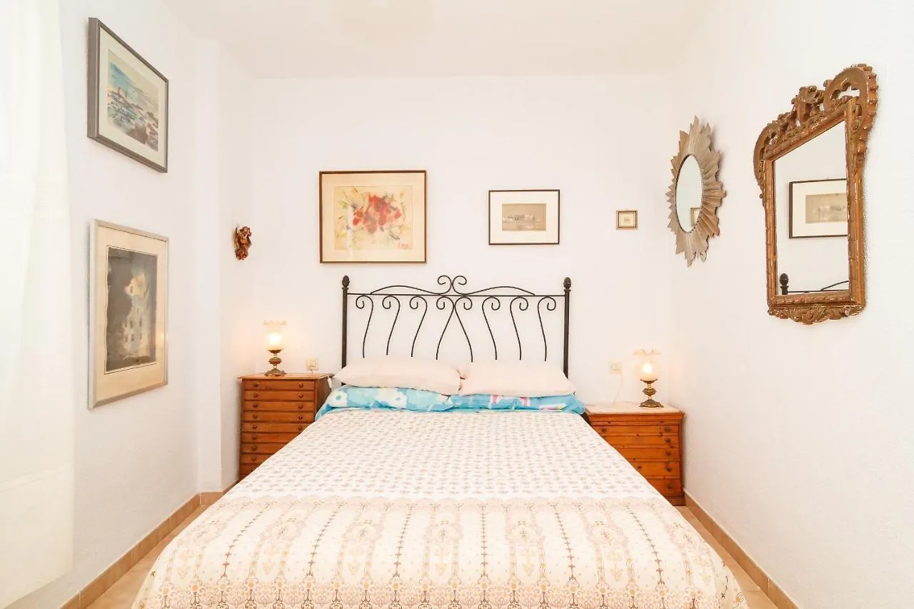 Carabeillo 13 Apartments Casasol Нерха